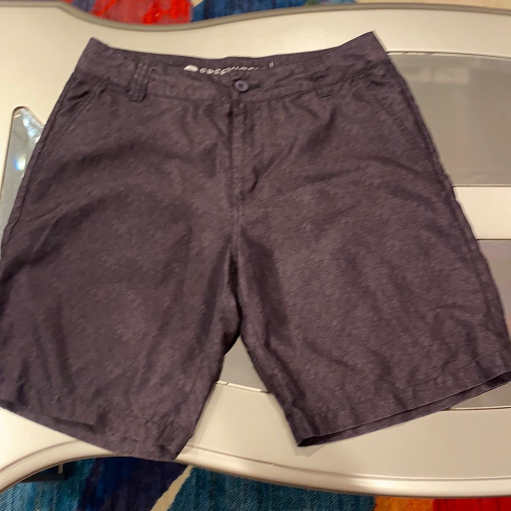 NWOT free world flat front shorts 32 waist🔥🔥